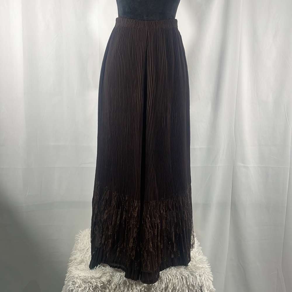 Pretty Angel Brown Pleated Wide Leg,Lace bottom Pants,Medium, NWT - Picture 14 of 14